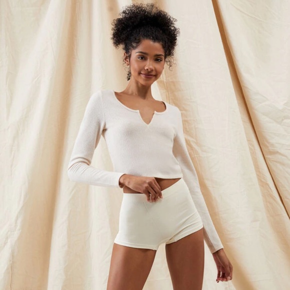 NWOT Pacsun White Cropped Long Sleeve - Picture 2 of 5